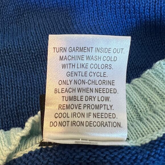 Juniors' Star Wars Blue Long Sleeve Crewneck Sweater - Size Medium - NWT - Picture 7 of 7